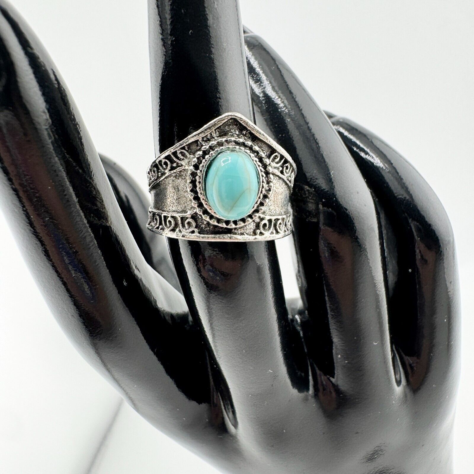 Vintage Turquoise Chevron Ring Southwestern Rustic Chunky Statement Size 725 22$